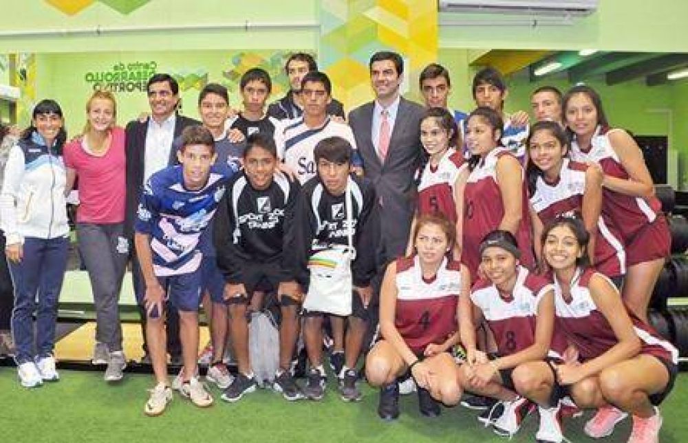 Urtubey: �Estimular el deporte competitivo es una obligaci�n moral del Gobierno�