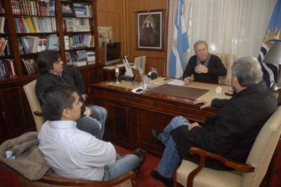 Maimo ratific� su apoyo a la candidatura del Gobernador Peralta