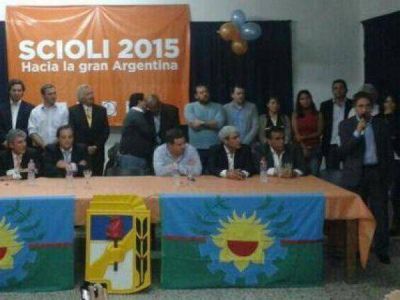 En suelo opositor, se lanz� 