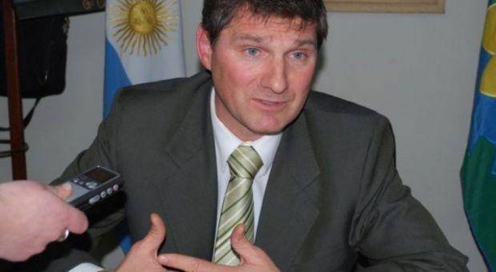 El intendente de Lincoln ambiciona una sede regional 