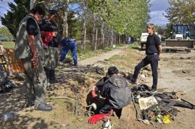 El Municipio trabaja en un conducto que no se limpiaba hace m�s de 15 a�os