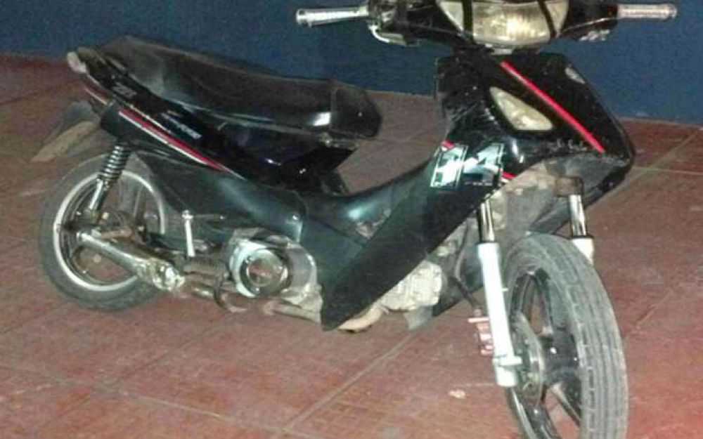 La polic�a detuvo a un joven que huy� en un control