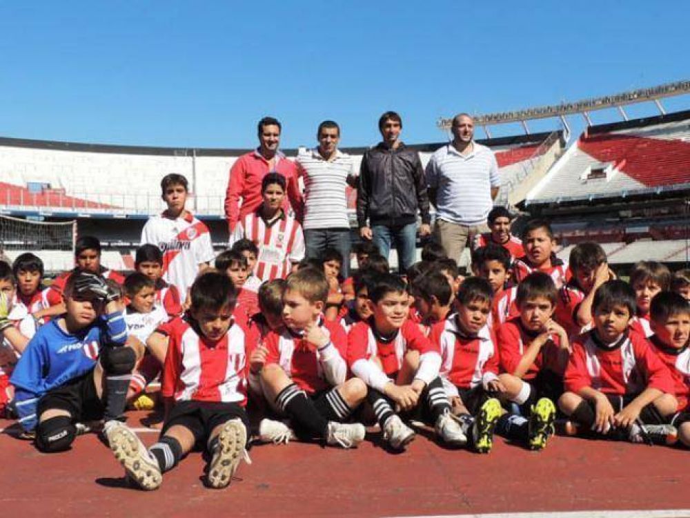 Queijeiro y River Solidario, juntos en Juvenil Belgrano