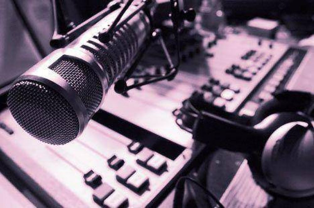�Y la Ley de Medios?. La Radio del Obispado cierra sus puertas
