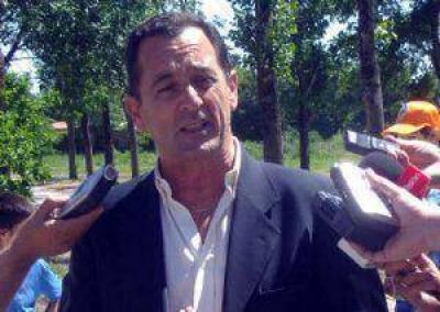 Buscan interpelar al ministro De Vido por el d�ficit en infraestructura vial