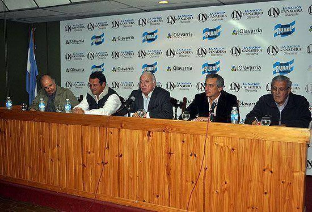 Lanzaron la edici�n 2014 de �La Naci�n Ganadera�