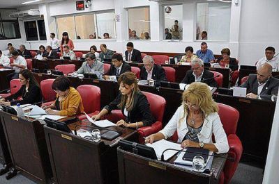 Pauta publicitaria: fijan jornadas de consulta para 23 de mayo y 5 de junio