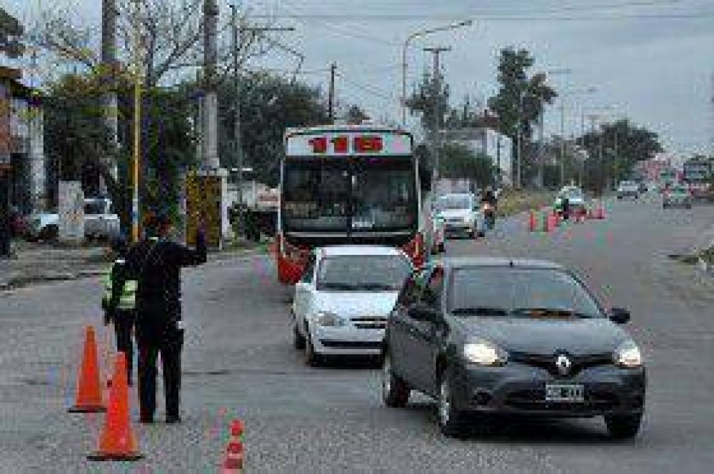 Tr�nsito municipal trabaja intensamente en funci�n al DNU N� 732