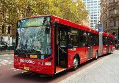Quiroga, tentado por implementar el sistema Metrobus 