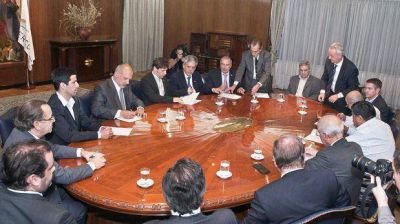 Hubo acuerdo y PAE le pagar� 200 millones de pesos a Chubut