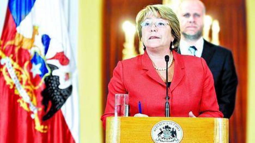 Bachelet busca avanzar contra la ley electoral del pinochetismo