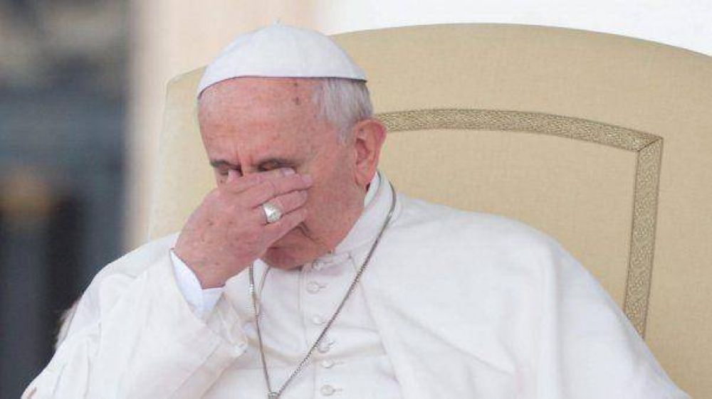 El Vaticano pidi� que no se confunda un llamado privado del Papa con las ense�anzan de la Iglesia