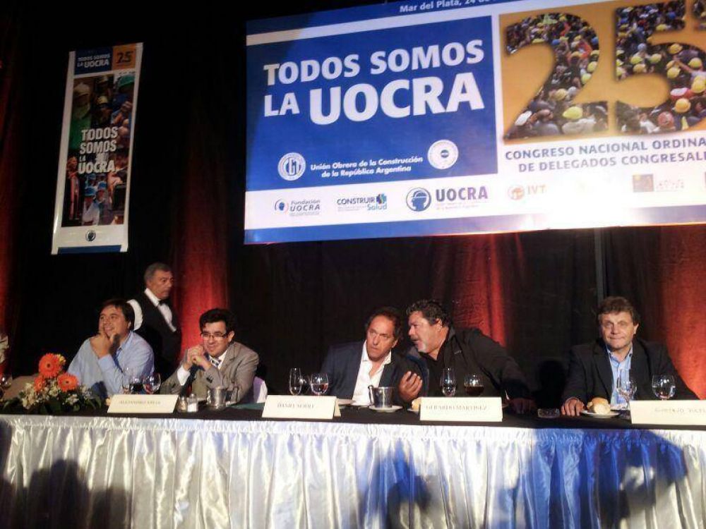 Scioli convoc� a �seguir construyendo el mejor futuro para Argentina�