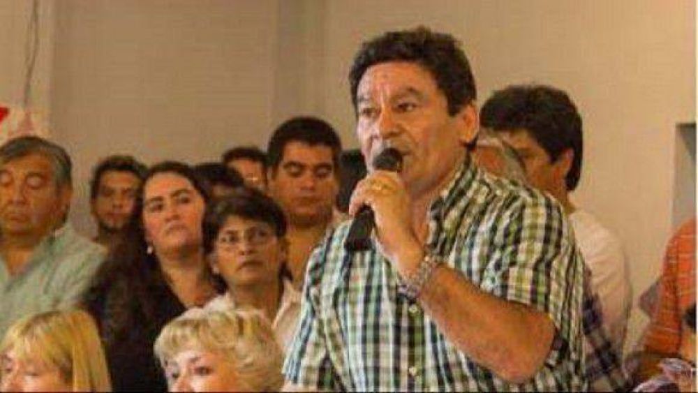 No docentes y graduados cierran las elecciones en la UNT