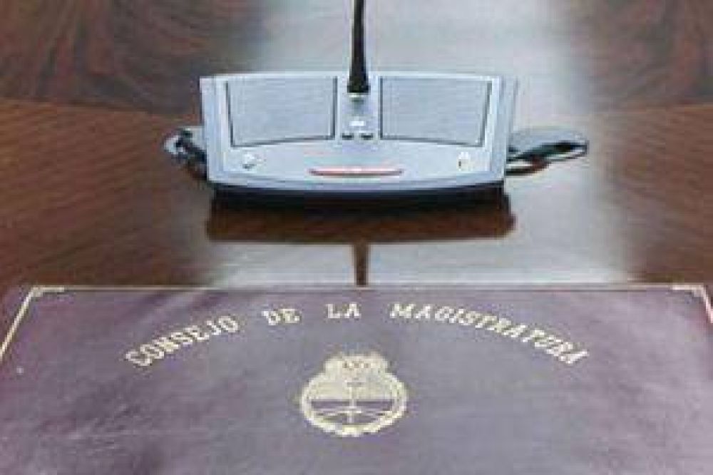 Avanzan concursos para jueces federales