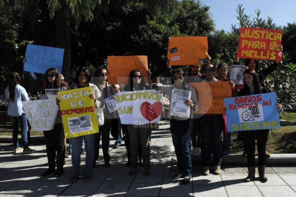 Caso Di Terlizzi: 8.000 personas apoyan su pedido de adopci�n