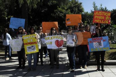Caso Di Terlizzi: 8.000 personas apoyan su pedido de adopci�n
