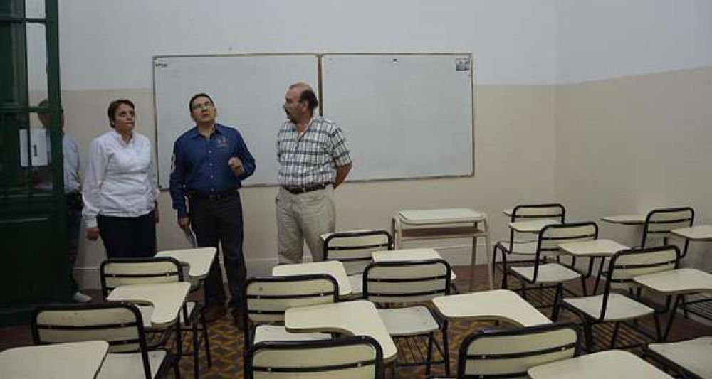 �Verificamos que el edificio est� en condiciones de ser utilizado por los alumnos�