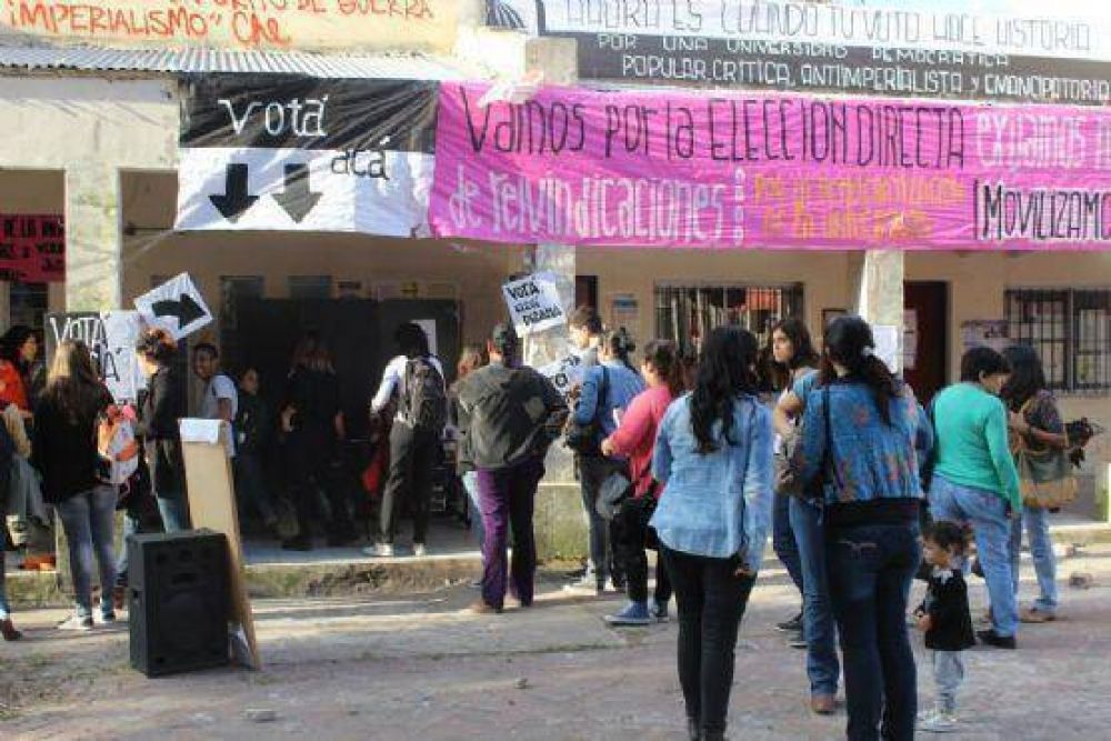 Elecci�n en Trabajo Social: �No pod�amos dejar la decisi�n en un grupo minoritario�, asegur� docente