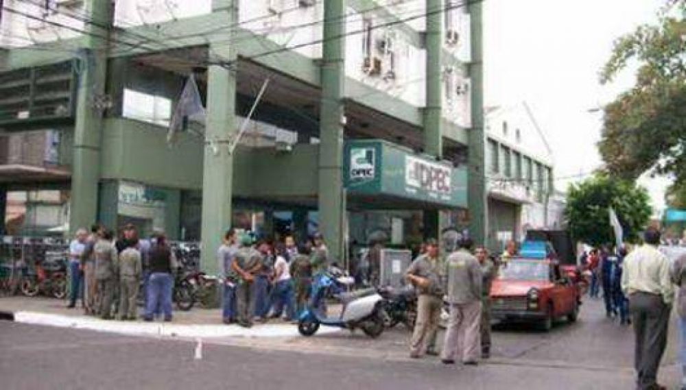 Continuar� la retenci�n de servicios en la Dpec