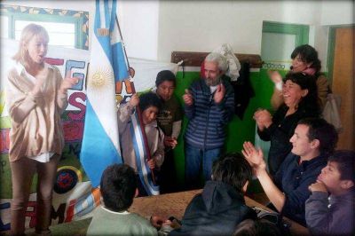 La senadora visit� diferentes instituciones locales