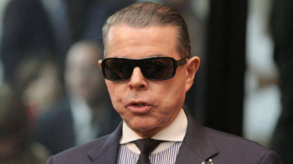 En su declaraci�n jurada, Oyarbide dijo que s�lo tiene un departamento y dinero en efectivo