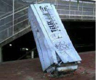 Retiro de cabinas telef�nicas  