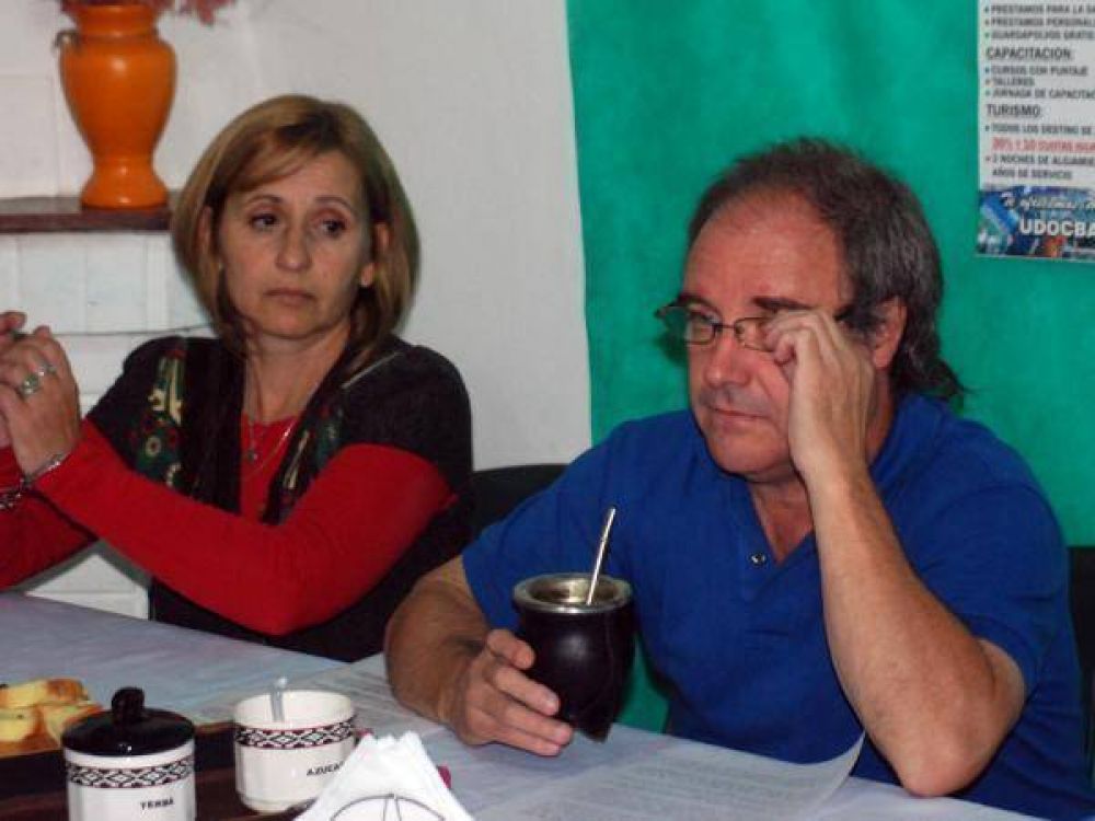El Secretario General de UDOCBA vino a escuchar a los docentes de Z�rate