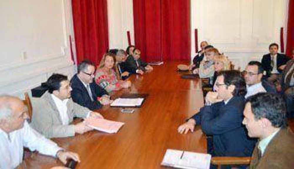 C�nclave de autoridades para solicitar un Juzgado Federal en Pergamino