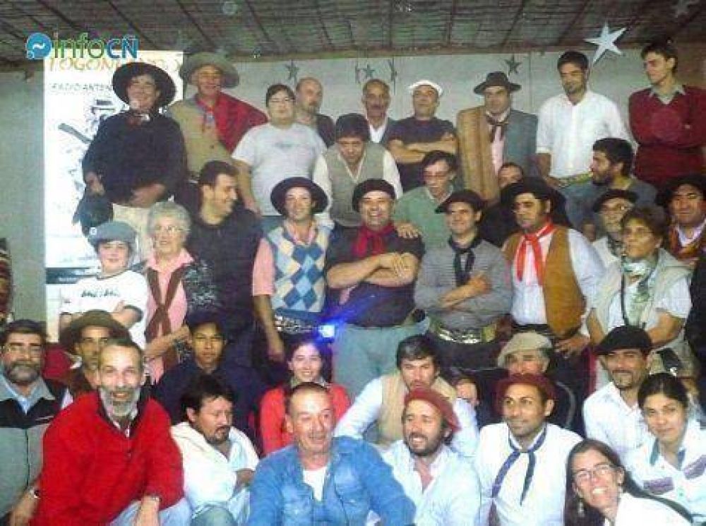 Concurrido encuentro de sogueros en Ca�uelas