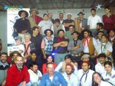 Concurrido encuentro de sogueros en Ca�uelas