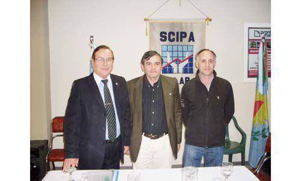 Daniel Castro fue reelegido en SCIPA
