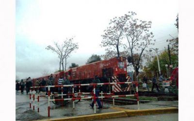 Desde el lunes, cerrar�n un paso a nivel de Manuel Alberti por obras del ferrocarril