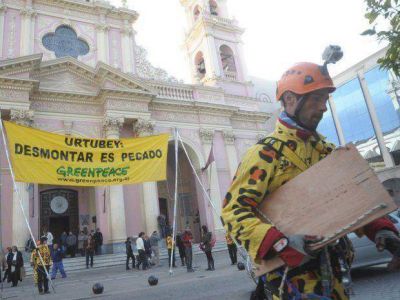 Abor�genes rechazan la intervenci�n de Greenpeace en proyectos del norte