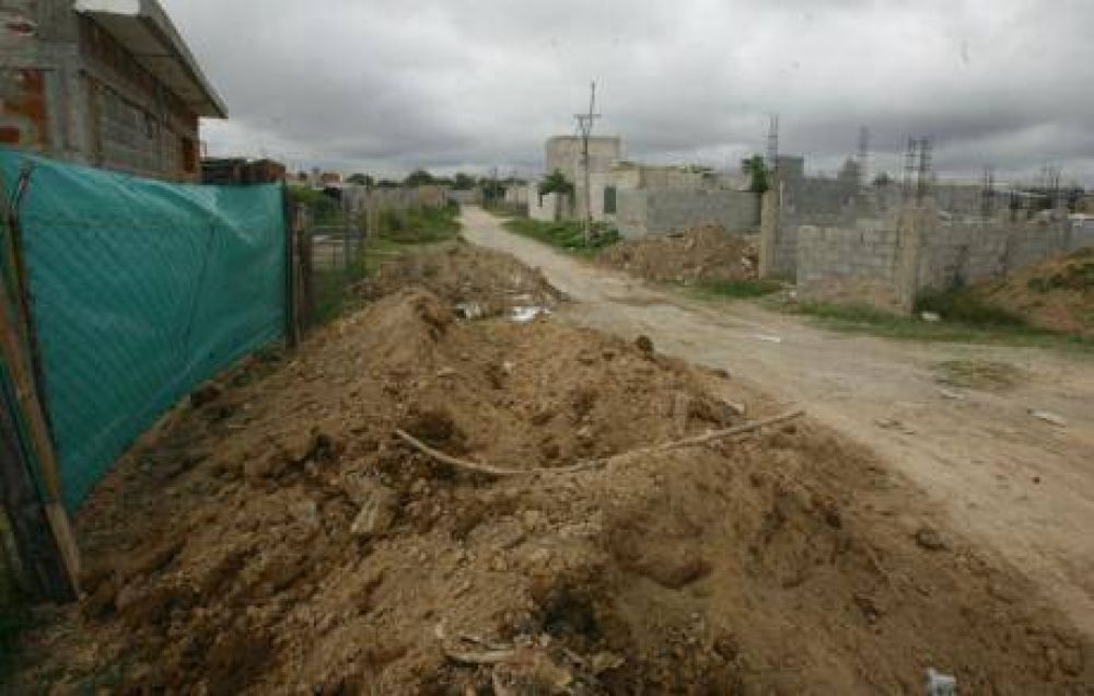 La Naci�n quiere una mesa para construir hogares