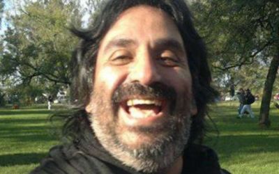 Revisaron computadoras de un ciber por el crimen de docente universito