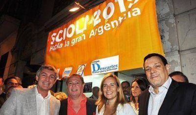 Scioli desembarc� en la Ciudad