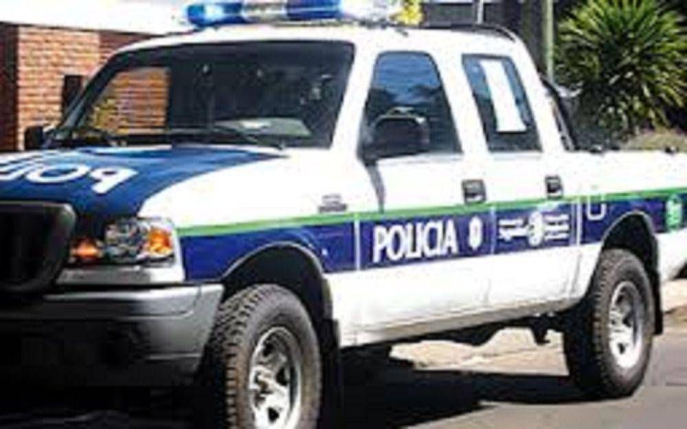 FALSOS OPERARIOS DETENIDOS EN LANUS TRAS ROBAR EN UNA VIVIENDA
