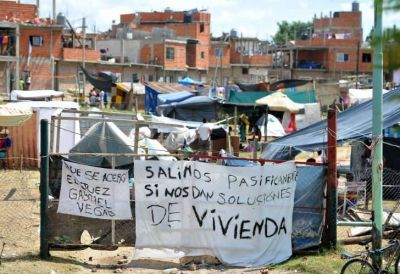 Cuatro villas porte�as suman cinco veces los habitantes de El Calafate