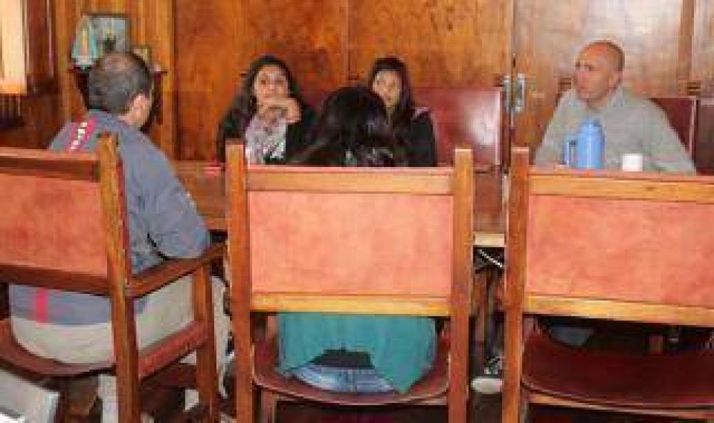 Intendente Hernando recibi� al equipo de f�tbol femenino de Daireaux