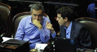 Larroque neg� que La C�mpora haya definido su apoyo a Urribarri.