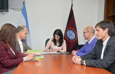 Derechos Humanos firm� un convenio de colaboraci�n con la Fundaci�n Iberoamericana Down 21