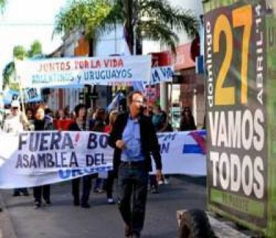 �Sin Fronteras, por la vida�: ser� hoy la d�cima marcha al puente contra UPM