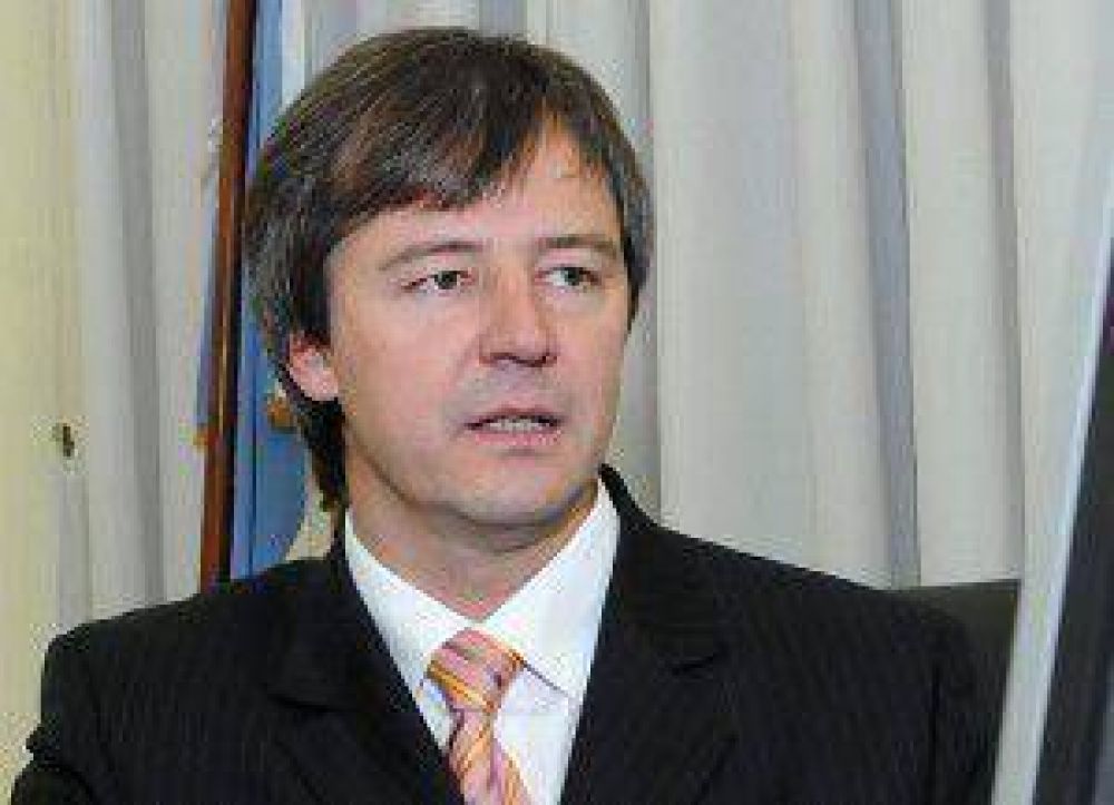 Bahl: �Urribarri puede mostrar una provincia ordenada, que tuvo una gran transformaci�n�