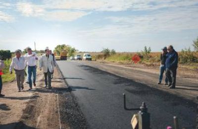 Pavimentan el acceso al balneario de Aldea Valle Mar�a