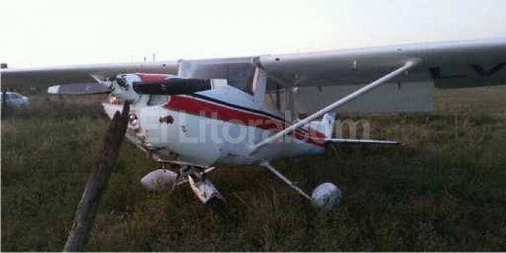 Una joven piloto se perdi� en el aire y aterriz� de emergencia en un campo