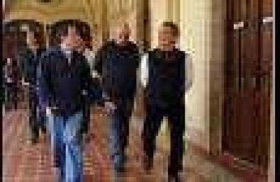 Urribarri visit� la Bas�lica de Luj�n junto al Padre El�as