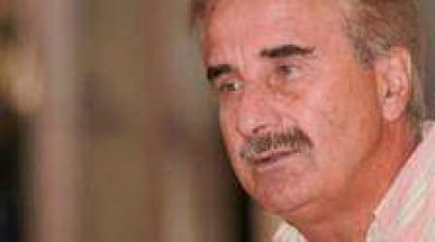 Moine quiere a Solanas, Bordet y Bahl juntos