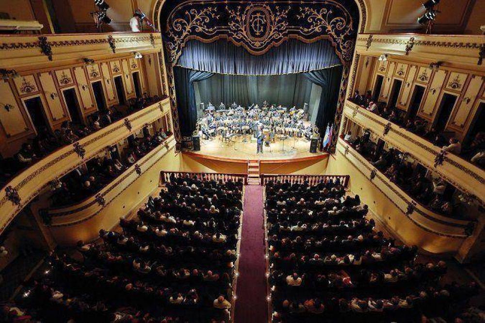 El Teatro Gualeguaych� prepara festejos durante una semana para su centenario