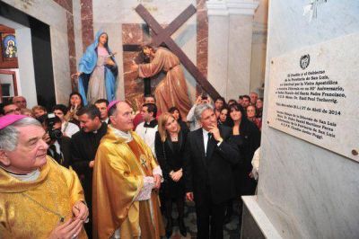 El gobernador particip� de la celebraci�n en Villa Mercedes